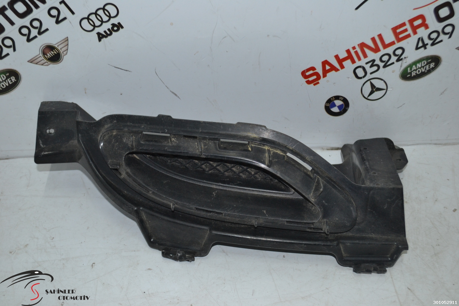 Mercedes C Serisi A205 W205 Sağ Arka Egzoz Braketi A2058850821