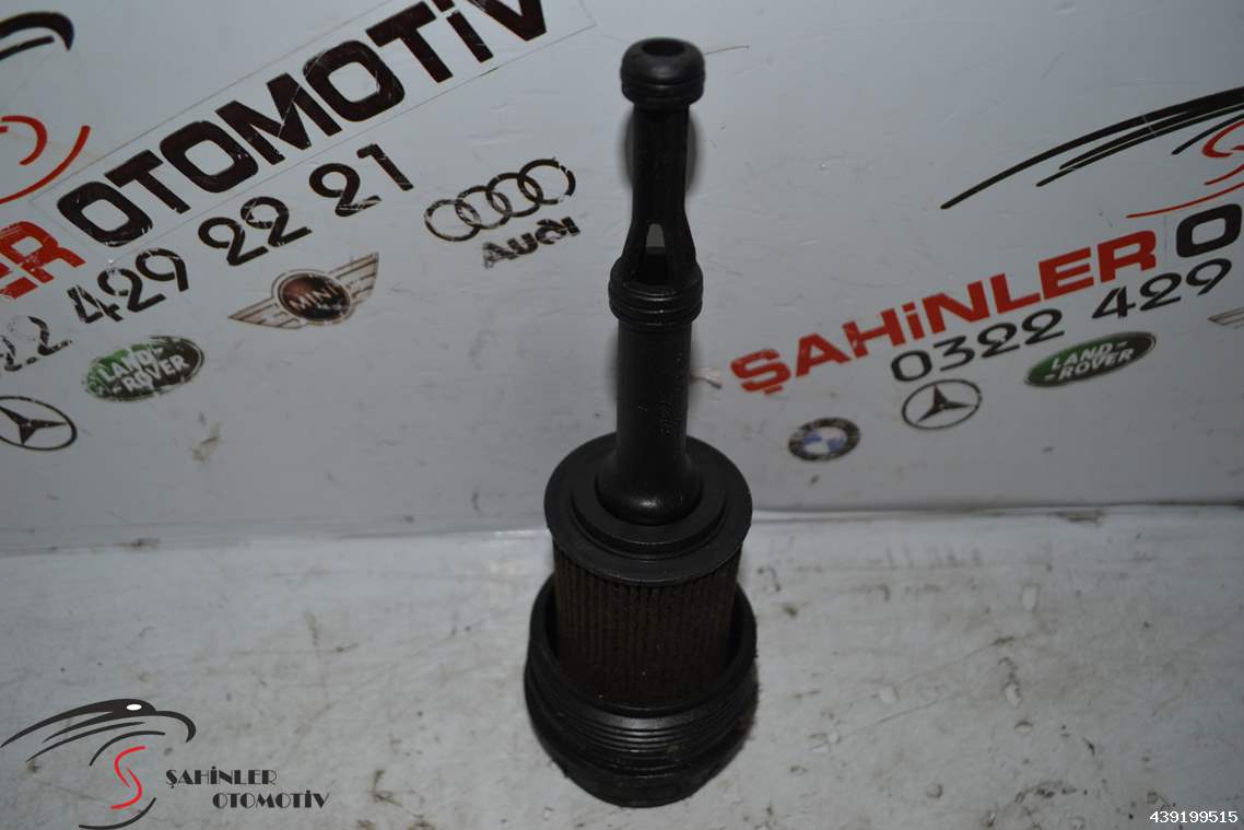 Mercedes Vito A651 W651 Yağ Filtresi Kapağı A6511800138