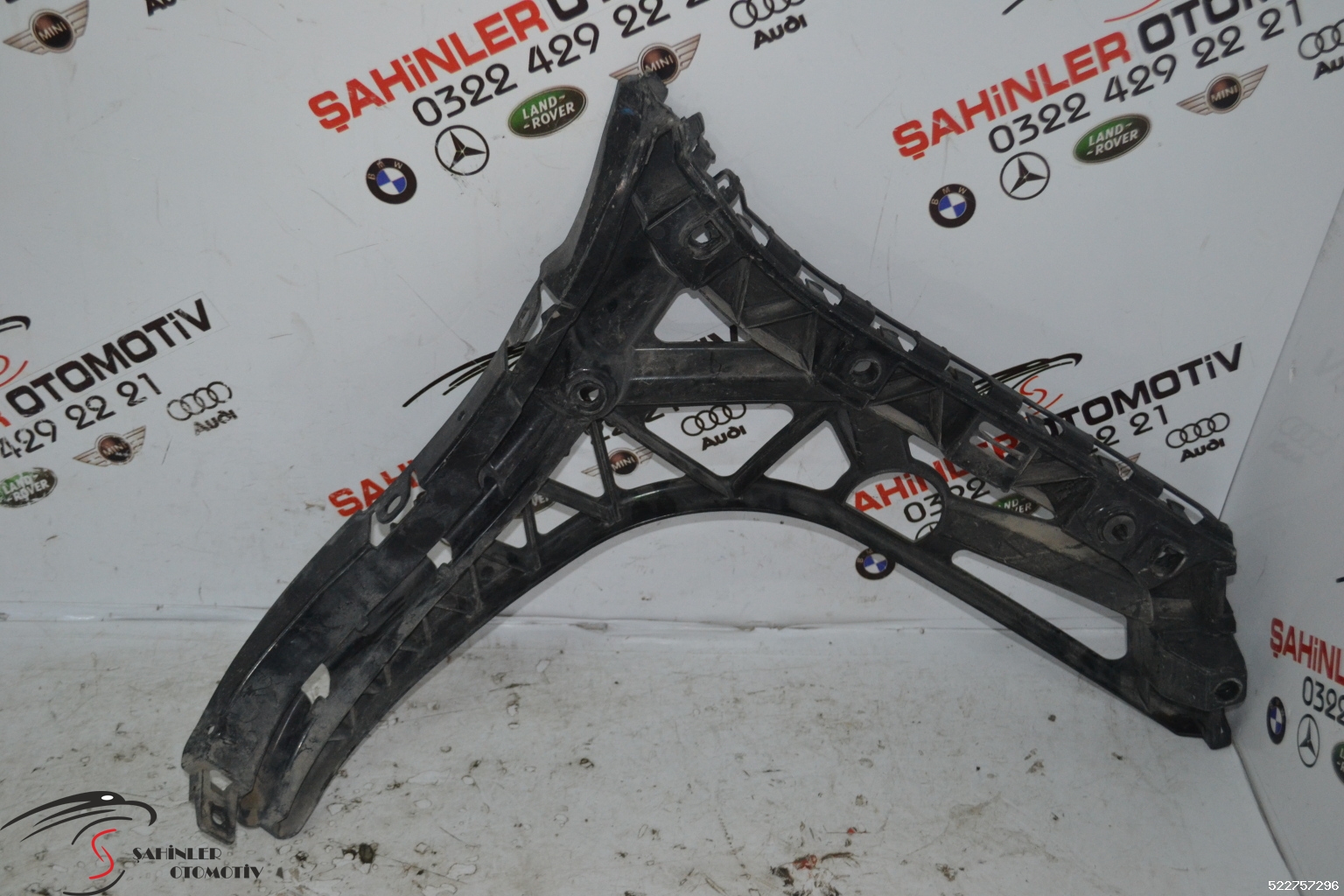 Mercedes CLS W257 A257 Sağ Tampon Braketi A2578805300