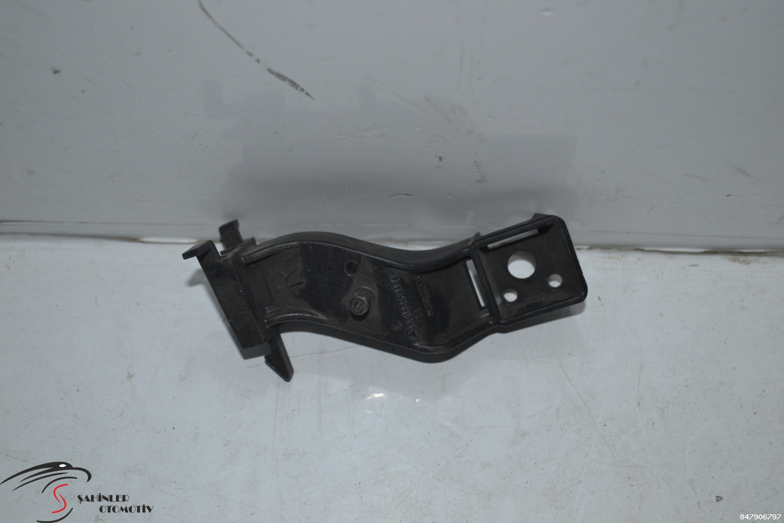 Mercedes CLS A218 W218 Sağ Arka Tampon Braketi A2188851414