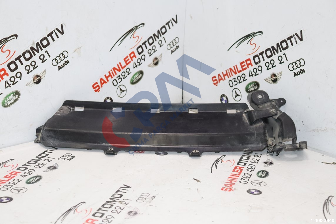 2015 2020 Mercedes C Serisi a205 w205 orta Arka Tampon Braketi a2058851524