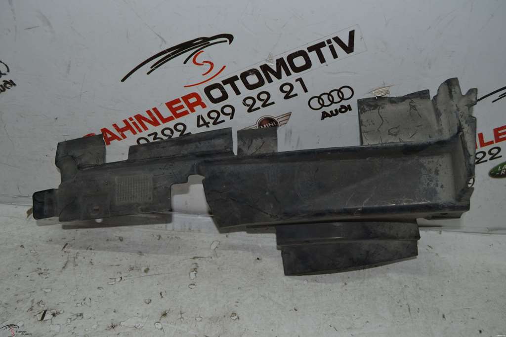 Land Rover Range Rover 3 Sol Hava Kanalı PDB500420