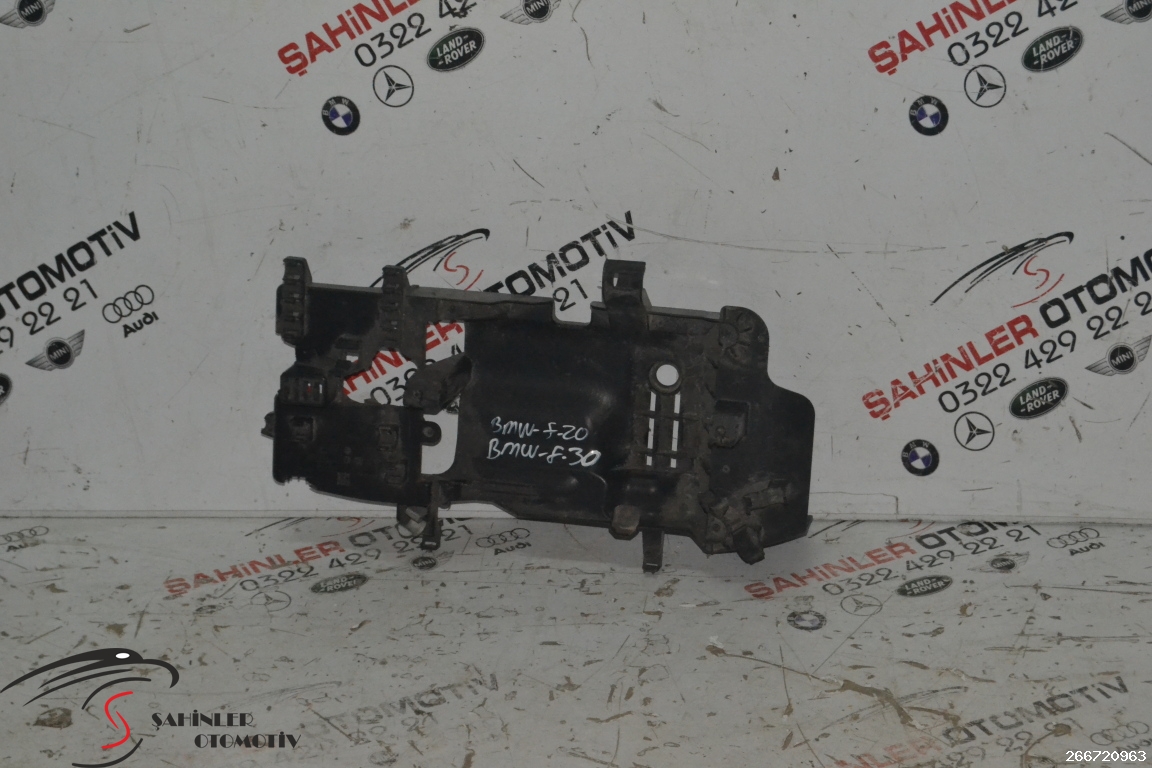 BMW 3 Serisi F20 F21 F30 MOTOR KUTUSU BRAKETI BENZİN Braket 7608107