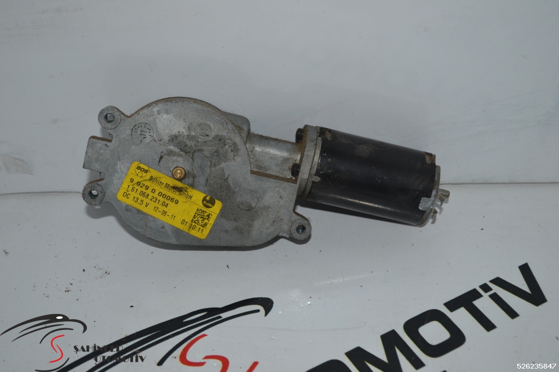 BMW 5 Serisi f10 Arka Cam Motoru 9929000069