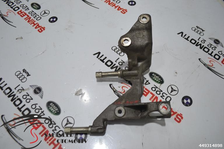 Mercedes C Serisi A205 W205 2015 Dizel EGR Valfı Soğutucu Braketi Braket a6261410040