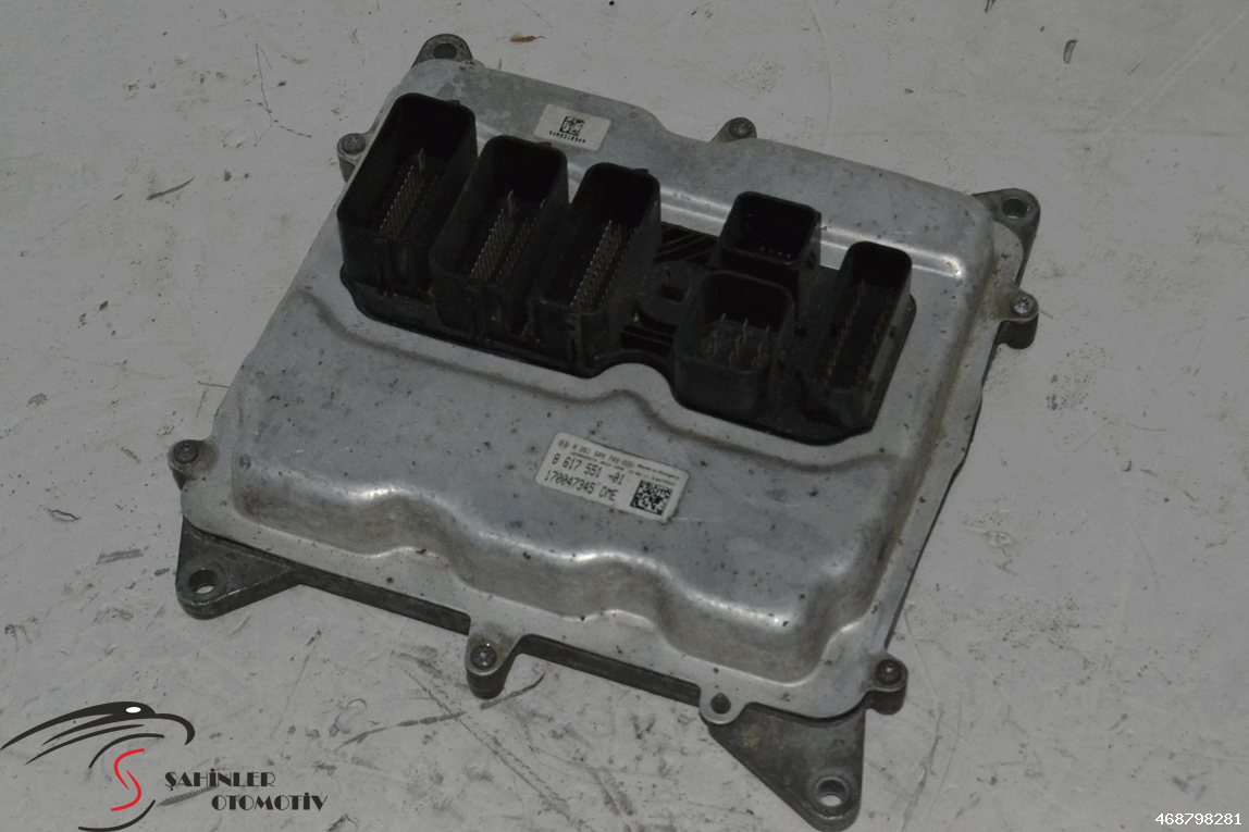 BMW 5 Serisi F10 Motor Beyni 861755101