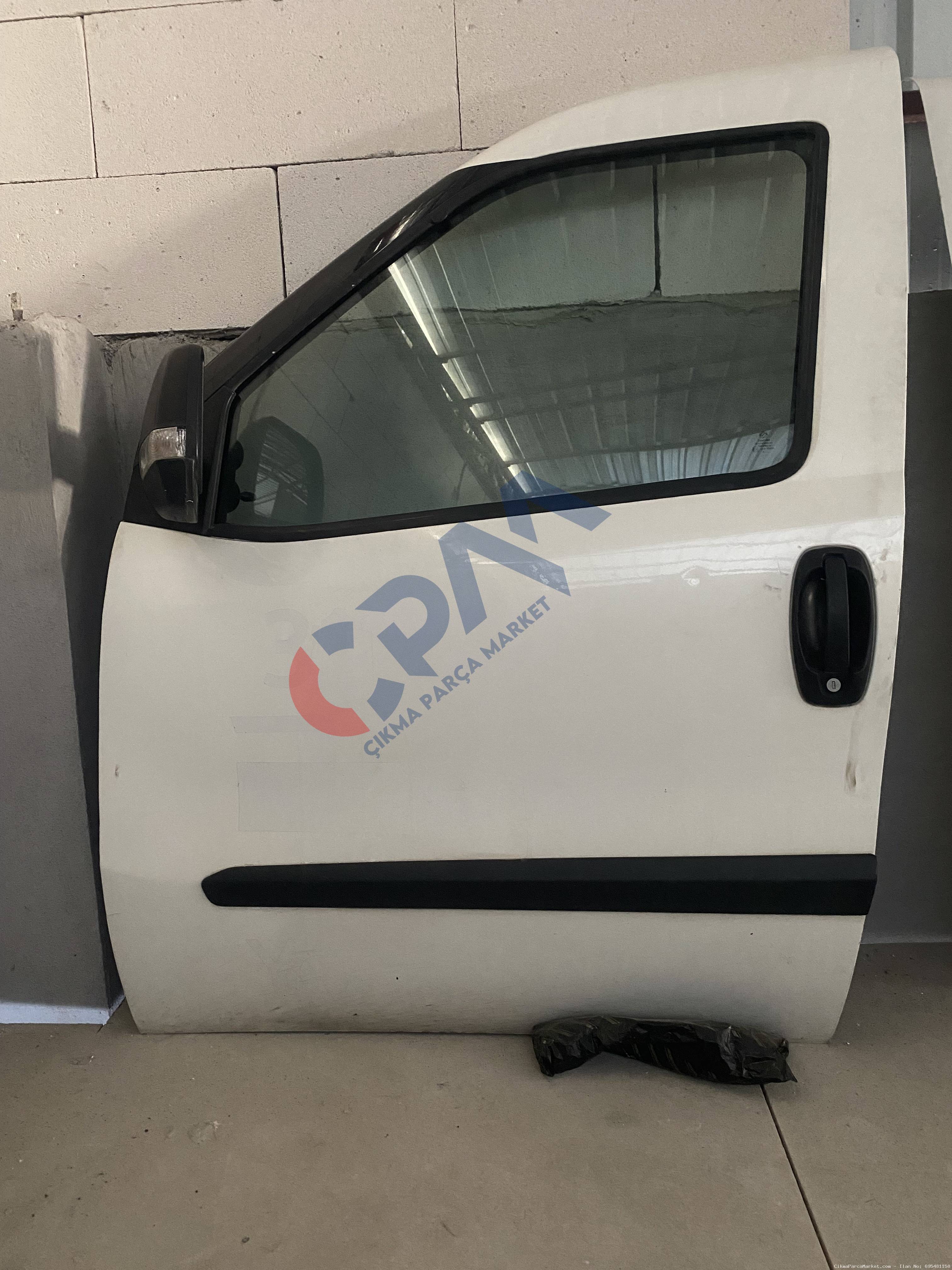 2011 2023 Fiat Doblo dolular dolusu Sol Ön Kapı