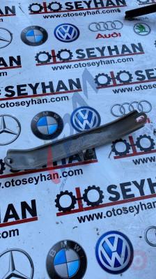 04L129723 volkswagen audi seat skoda turbo bağlantı demiri