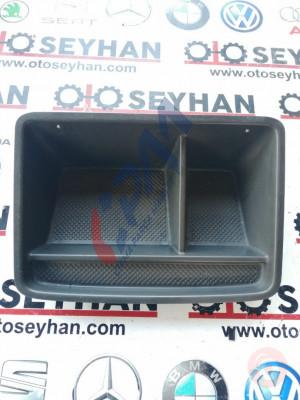 2K0858122 volkswagen caddy 2005 orta konsol ön eşya bölmesi