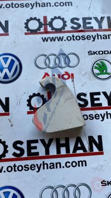 3G0886197 volkswagen passat b8 arka koltuk bağlantı kapağı