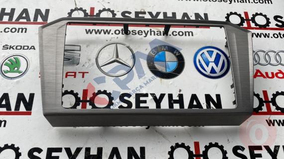 3G8858069B volkswagen passat b8 radyo ekran çerçevesi