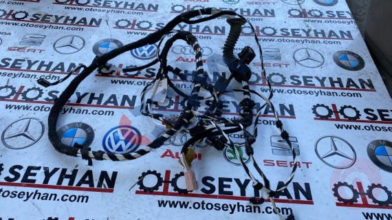 5K6971147N volkswagen golf 6 bagaj kapağı tesisatı