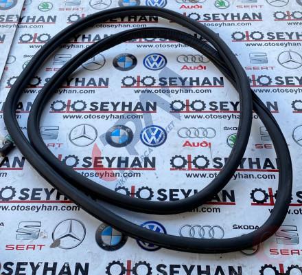 5NA867913B volkswagen tiguan 2017 sol arka kapı lastiği