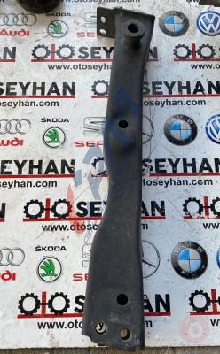 54411 4EA0B nissan qashqai J11 2016 ön travers ayağı sol