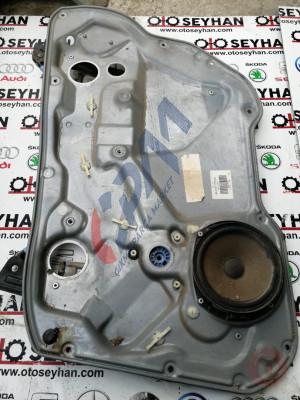 6L4837752DK seat ibiza cordoba sağ ön kapı panosu