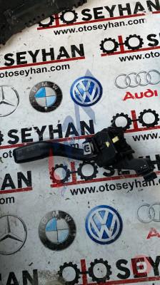 8P0953513A audi a3 2008 sinyal selektör kolu