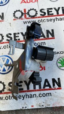 1K0971858BA audi a3 2007 motor tesisat tutucu