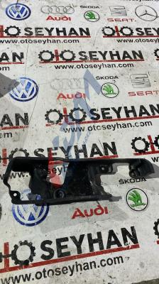 1T0837197 volkswagen caddy sol ön kapı iç açma kolu yuvası braketi