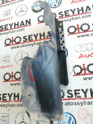 8P4121283B audi a3 2008 ön panel radyatör davlumbazı sol