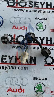 toyota yaris 2012 arka stop duyu tesisatı