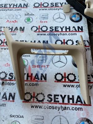 51162991206 bmw x1 e84 orta konsol ön üst kaplaması