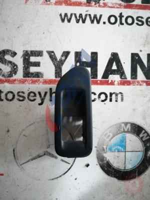 5K4868346 volkswagen golf 6 sağ arka kapı tekli cam düğmesi çercevesi