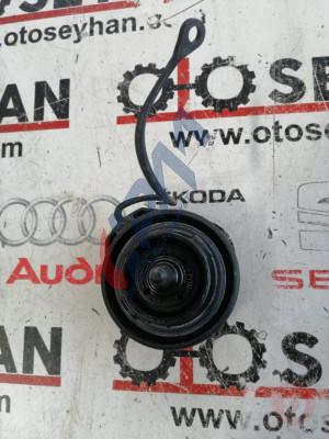 3AA201553A audi a3 2020 iç depo kapağı