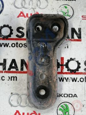 5Q0199518E audi a3 2020 ön travers bağlantı demiri sağ