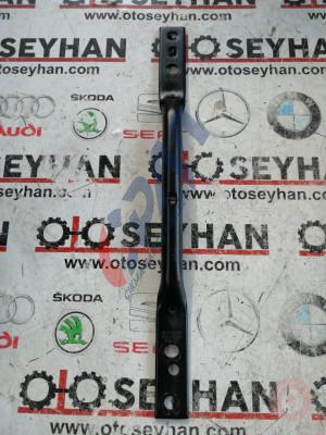 5Q0802128 audi a3 2020 alt şase egzoz destek demiri