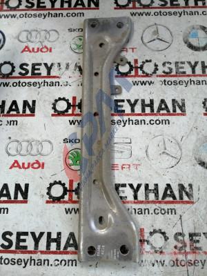 5Q0804421B audi a3 2020 şase egzoz destek demiri