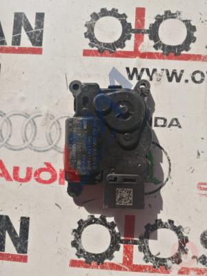 5WA907511B audi a3 2020 kalorifer ayar motoru