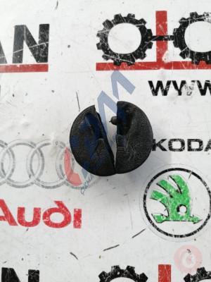 8D0955754 audi a3 2020 kaput silecek hortumu köpügü