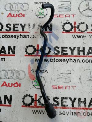 8V0941718B audi a3 2020 far su tahliye hortumu