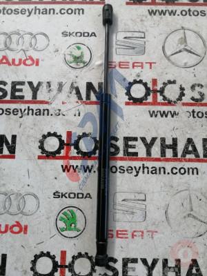 8V5827919 audi a3 2020 bağaj kapağı amortisörü