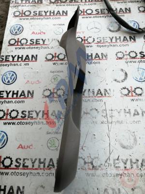 1K4881317P volkswagen golf 6 sol ön koltuk sol yan kaplaması