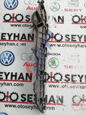 52156 12290 Toyota corolla 2008 arka tampon braketi