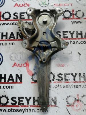 Toyota corolla 2008 sağ arka kapı cam krikosu