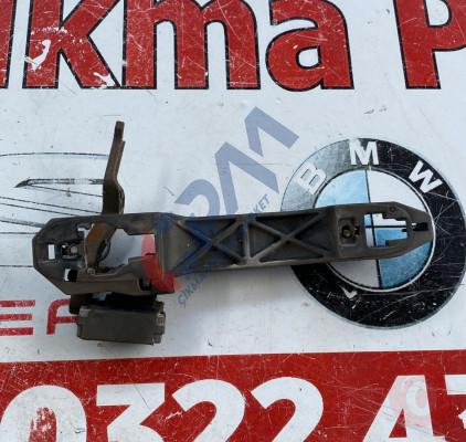 toyota corolla 2008 sol arka kapı açma kolu braketi