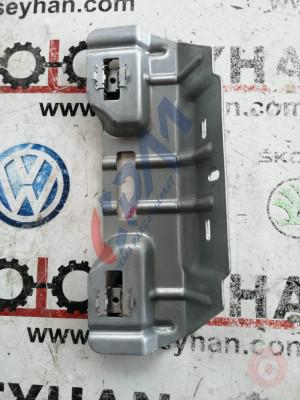 1K0858687 volkswagen golf 5 sol tavan tutamağı bağlantı demiri