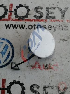 1P0807441C seat leon 2010 arka tampon çeki demiri kapağı