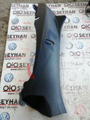 1P0867765G seat leon 2010 arka koltuk sol yan eşik kaplaması