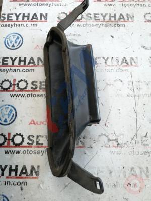 1P1819081 seat leon 2010 göğüs üst ön cam havalandırma kanalı