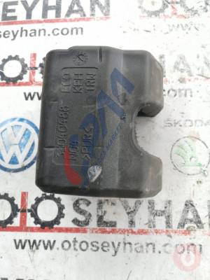 33040488 audi a3 2010 emniyet kemeri kaplaması köpüğü