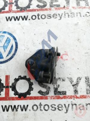 5P9827435 seat leon 2010 bağaj amortisörü yuvası kulağı