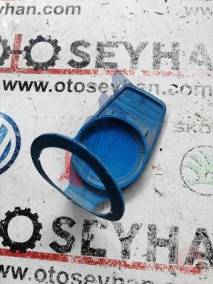 8D0955455 vw audi seat skoda silecek su fıskiye bidonu dolum agzı