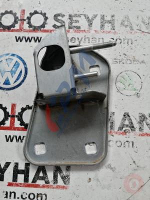 8P1857022A audi a3 2010 göğüs bağlantı demiri sağ