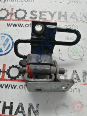 8P4833411A audi a3 2010 sol arka kapı alt menteşesi