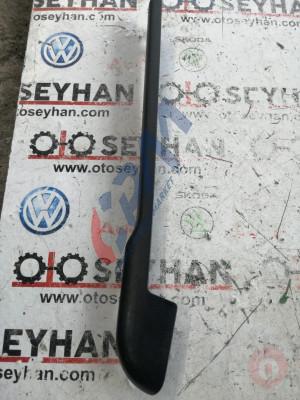 1J0881088D volkswagen passat B5 sağ ön koltuk ray kapağı