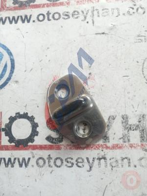 3B0837033AA volkswagen bora sol arka  kapı kilit karşılığı