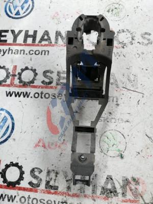 3B0837885 volkswagen bora sol ön kapı açma kolu braketi